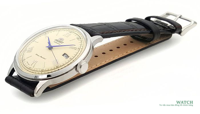 Kính cường lực (Mineral Glass) được sử dụng trên đồng hồ đeo tay