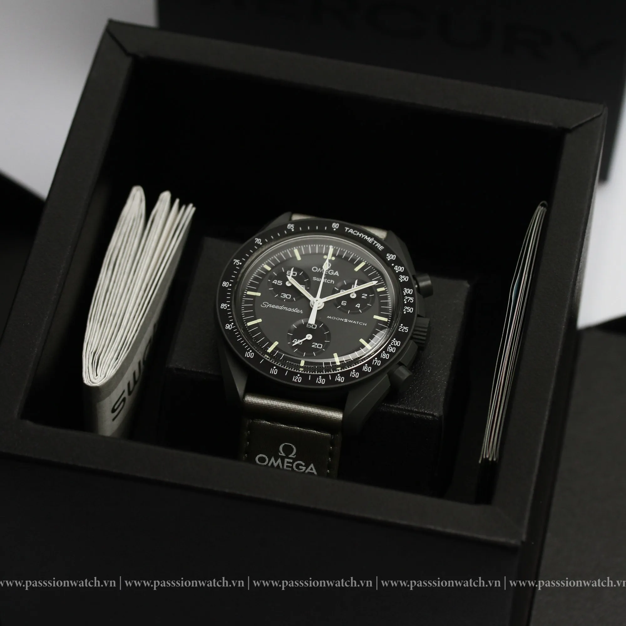 dong-ho-omega-x-swatch-bioceramic-moonswatch-mission-to-mercury-so33a100 dong ho omega x swatch bioceramic moonswatch mission to mercury so33a100 | Passion Watch