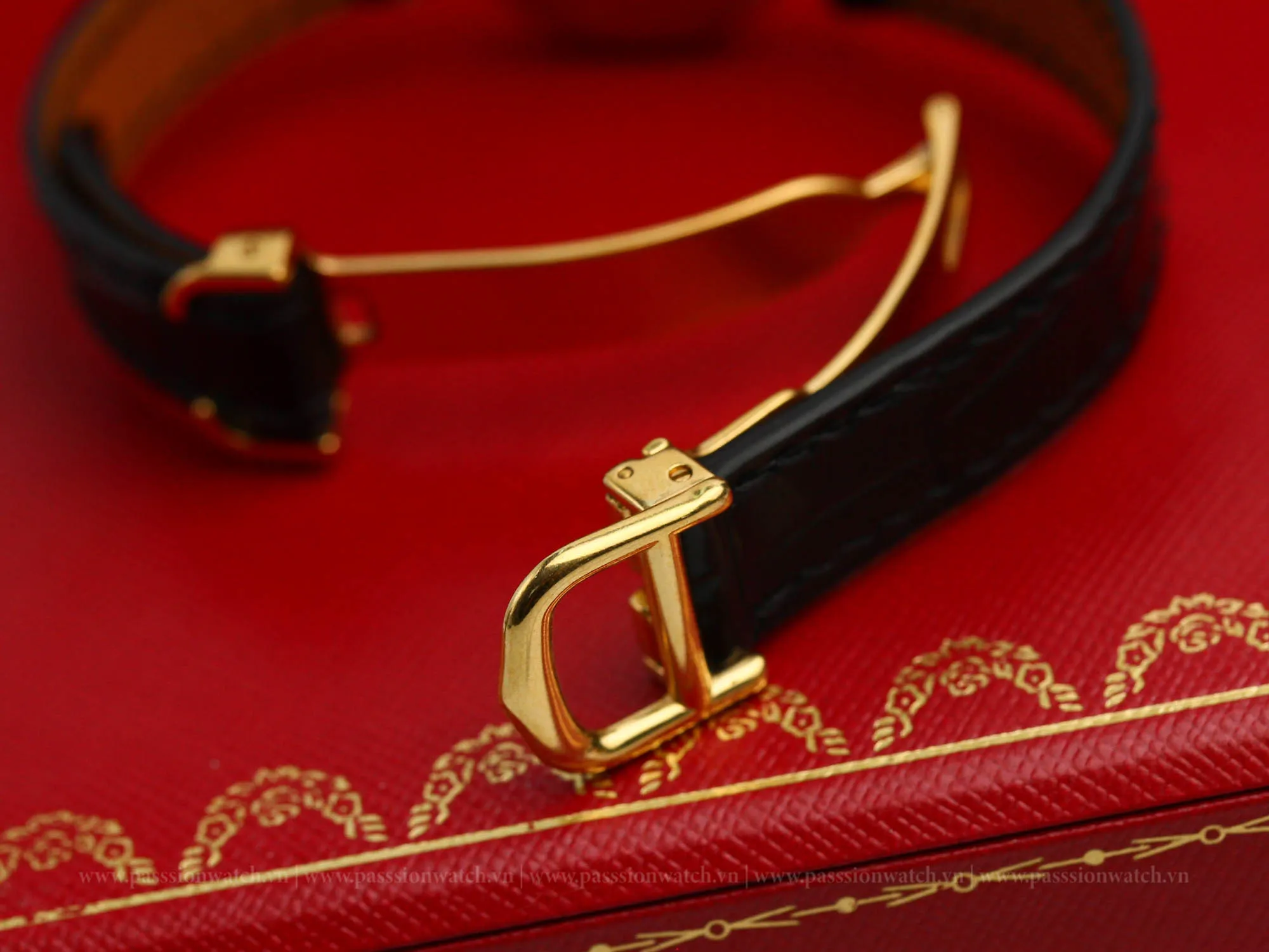 dong-ho-cartier-must-de-cartier-vermeil-590002-7 dong ho cartier must de cartier vermeil 590002 7 | Passion Watch