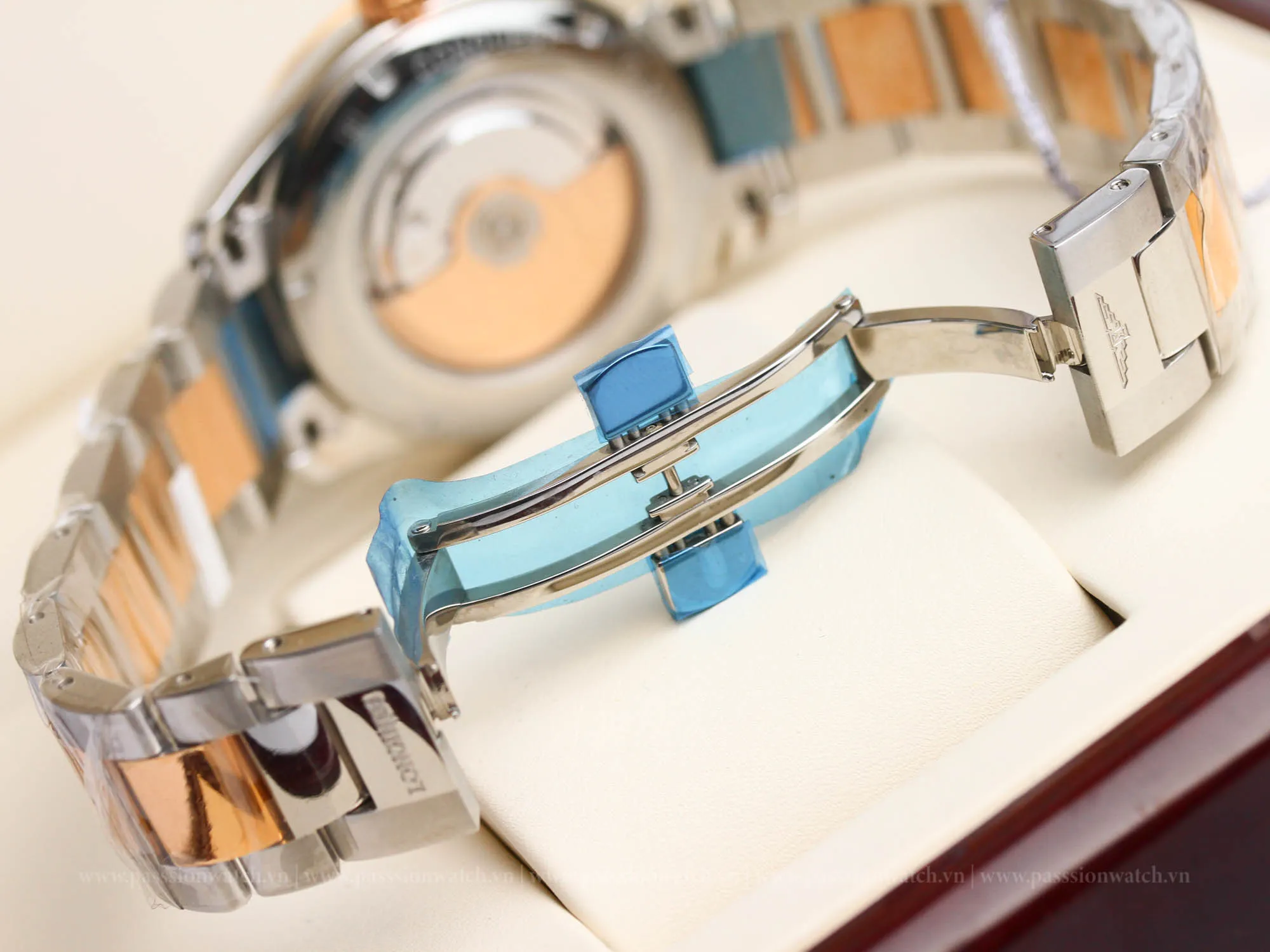 dong-ho-longines-conquest-classic-gmt-l2-799-5-76-7-9 dong ho longines conquest classic gmt l2 799 5 76 7 9 | Passion Watch