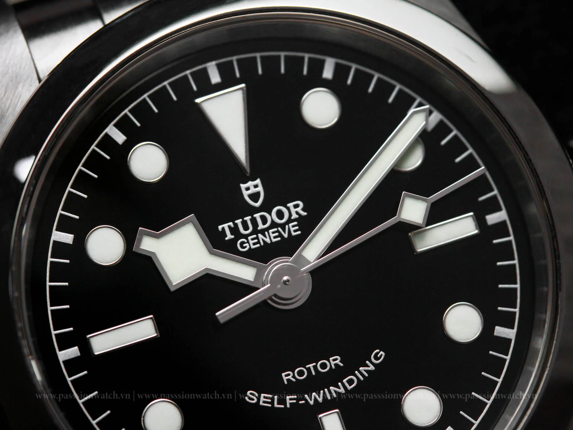 dong-ho-tudor-black-bay-36-m79500-0007-5 dong ho tudor black bay 36 m79500 0007 5 | Passion Watch