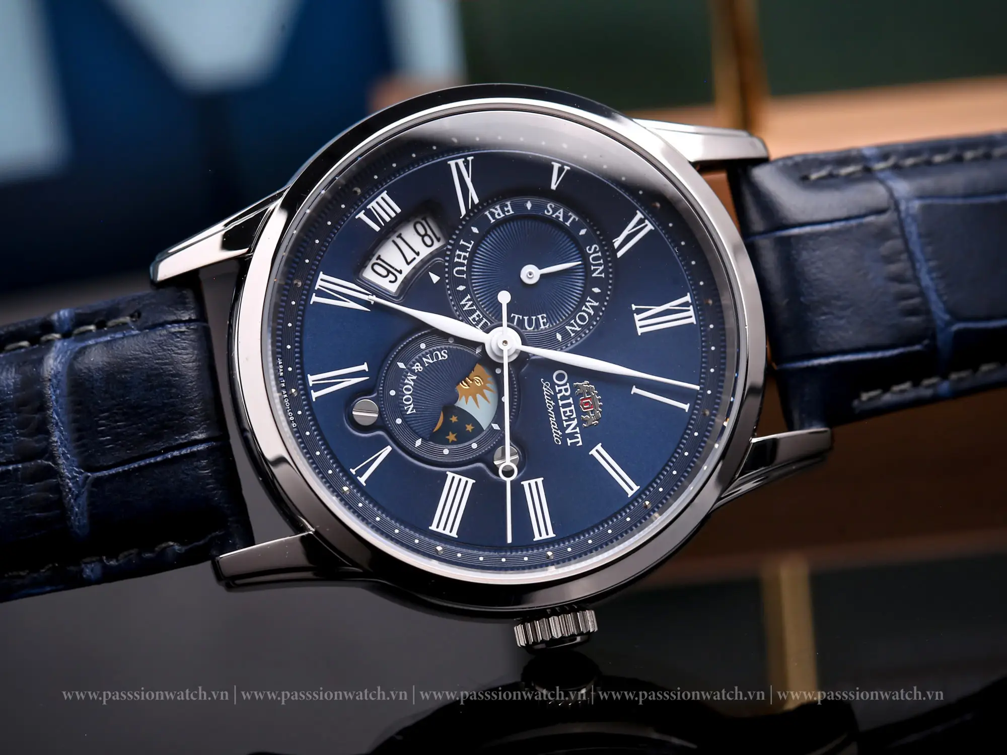 dong-ho-orient-sun-and-moon-gen-3-rn-ak0004l-2 dong ho orient sun and moon gen 3 rn ak0004l 2 | Passion Watch