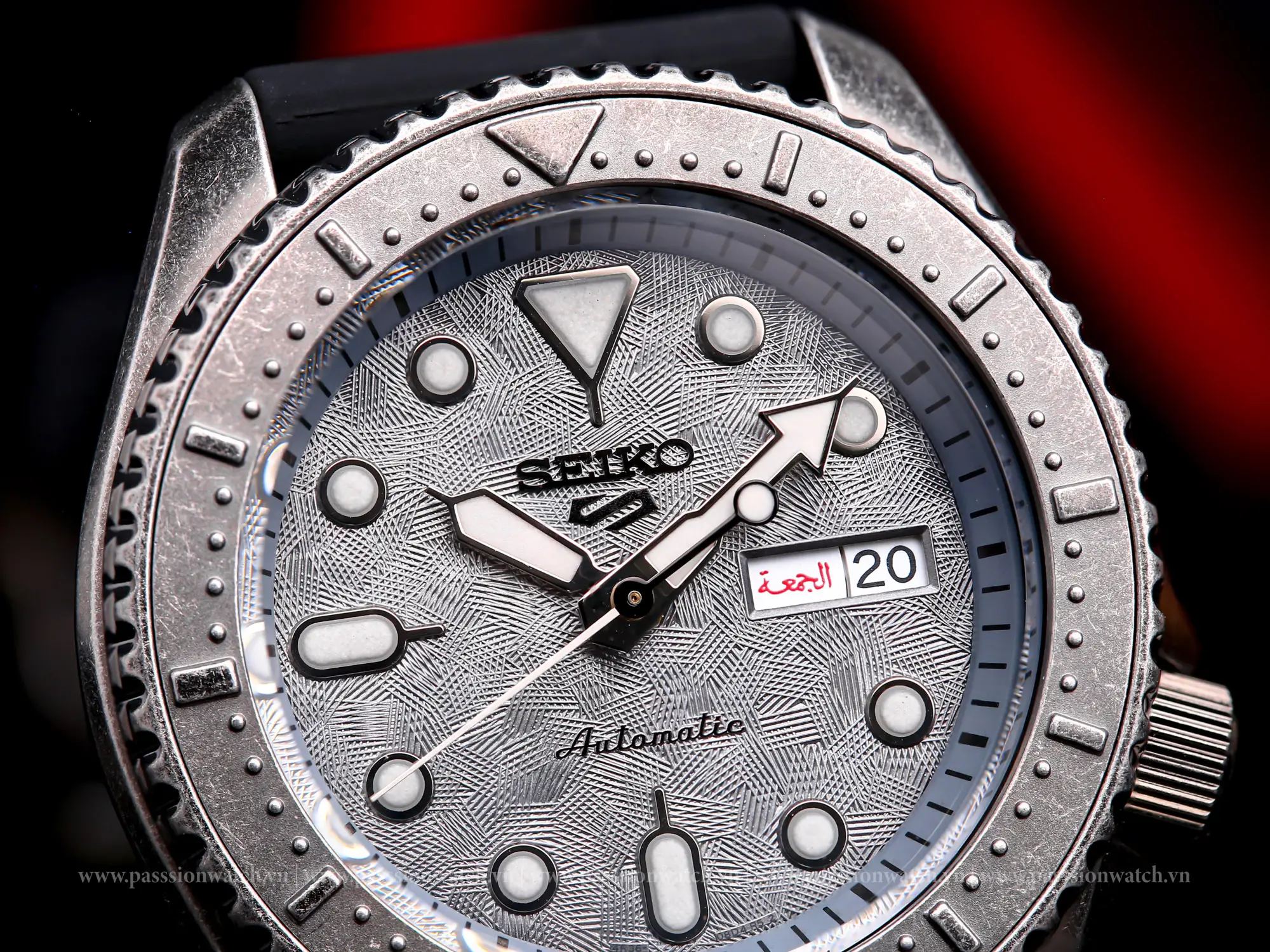 dong-ho-seiko-5-sports-srpe79k1-9 dong ho seiko 5 sports srpe79k1 9 | Passion Watch