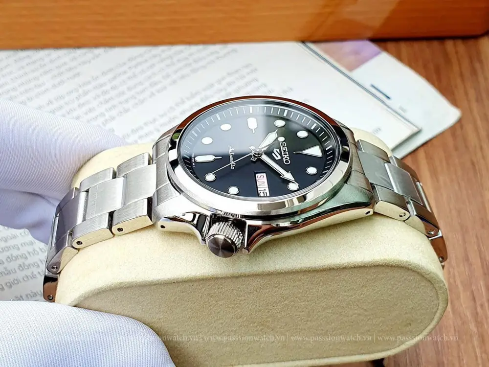 dong-ho-seiko-5-sports-srpe55k1-6 dong ho seiko 5 sports srpe55k1 6 | Passion Watch