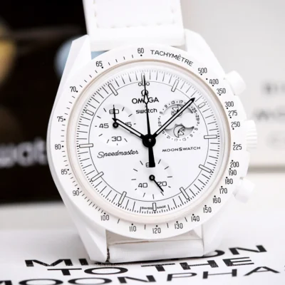 Omega x Swatch Moonphase Snoopy SO33W700 - Chính Hãng Giá Tốt - Passion Watch