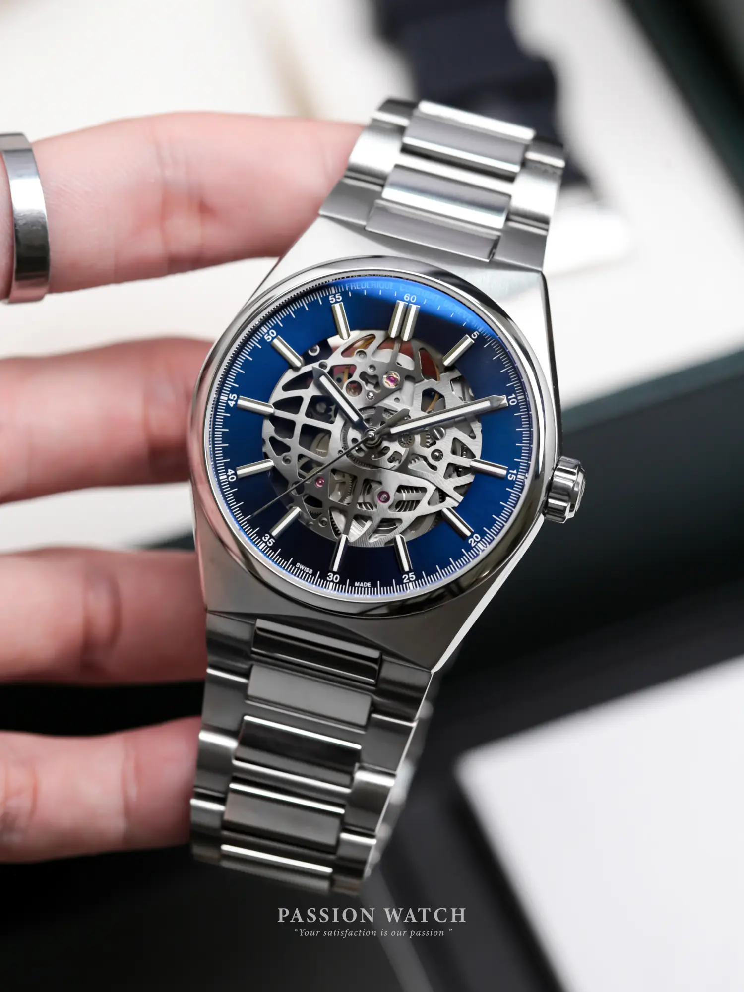 dong-ho-frederique-constant-highlife-skeleton-fc-310nskt4nh6b-4 dong ho frederique constant highlife skeleton fc 310nskt4nh6b 4 | Passion Watch
