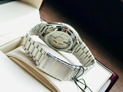 seiko 5 snxs77k1 4 | Passion Watch