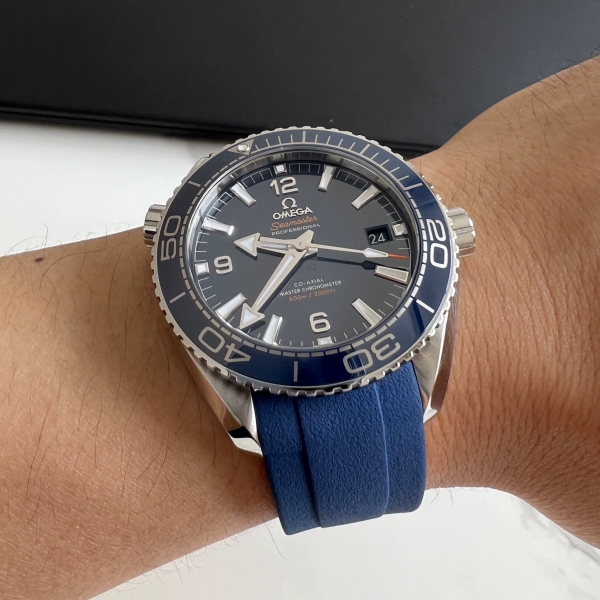 day-cao-su-cho-omega-seamaster-planet-ocean-600m-2016-43-5mm-2 day cao su cho omega seamaster planet ocean 600m 2016 43 5mm 2 | Passion Watch
