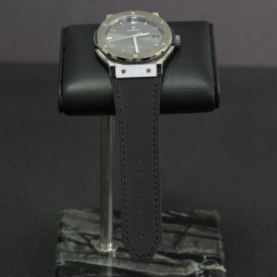 hublot classic fusion 42 45mm grid black 4 | Passion Watch