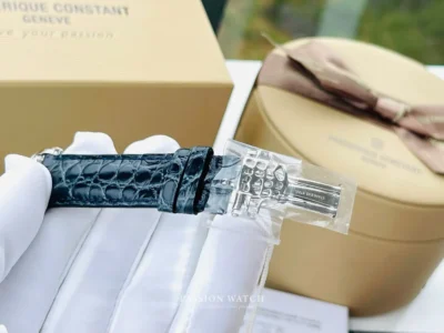 Khóa đồng hồ Frederique Constant FC-310NDHB3B6 được chế tác tinh xảo, mang đến sự an toàn và tiện lợi khi sử dụng.