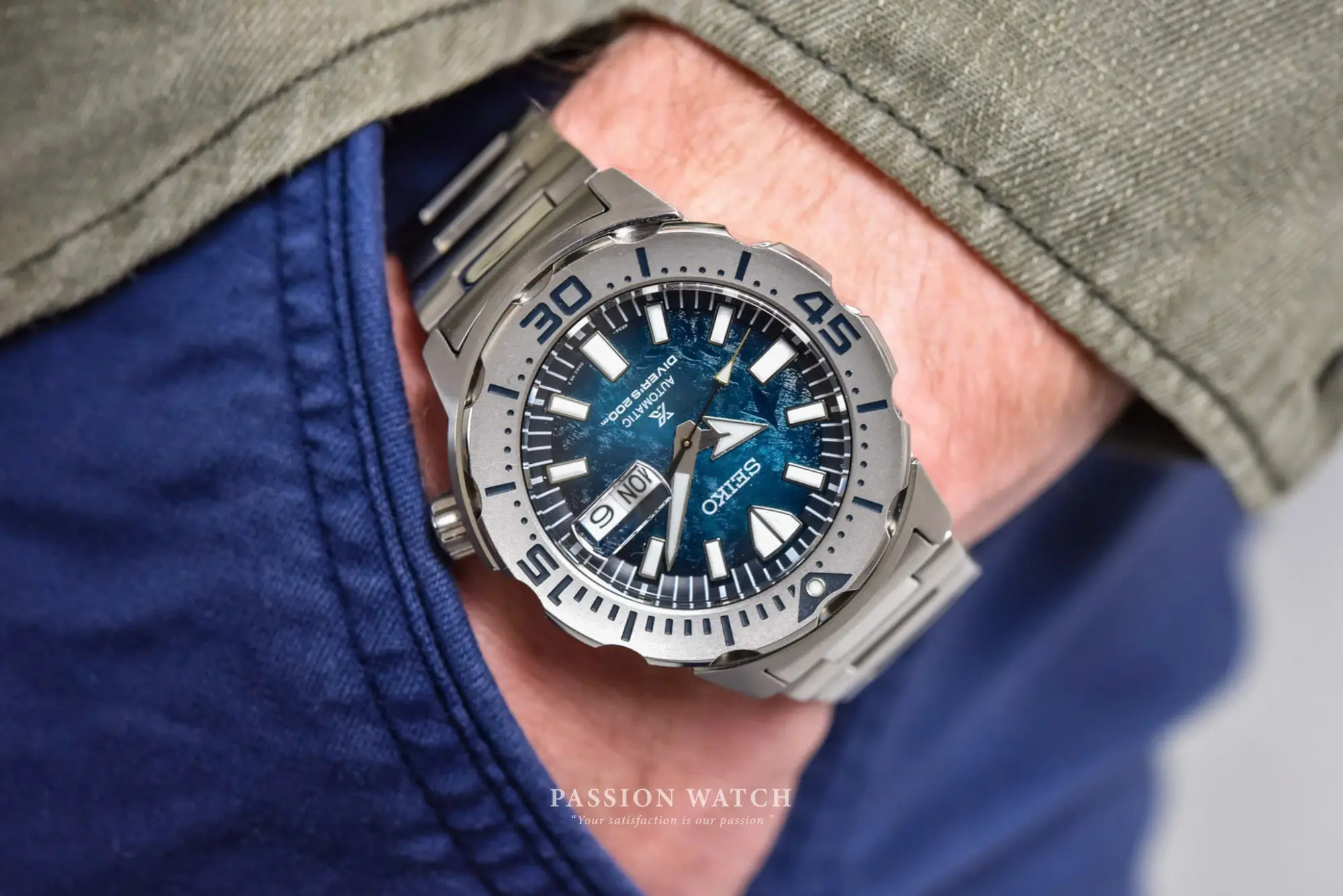 seiko-prospex-srph75k1-4 Đồng hồ Seiko Prospex SRPH75K1 trên tay, mạnh mẽ, sang trọng
