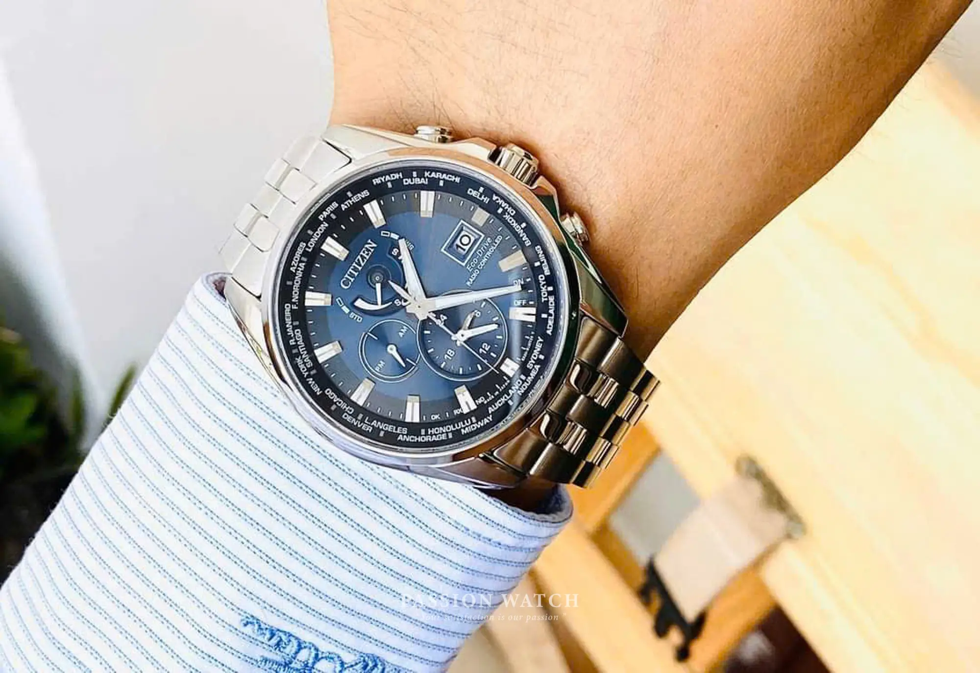citizen-eco-drive-at9031-52l-8 Đồng Hồ Nam Citizen Eco-Drive AT9031-52L kích thước 44mm vừa vặn cổ tay nam giới