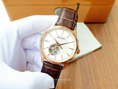 Đồng Hồ Bulova Classic 97A133 Thiết kế lộ cơ