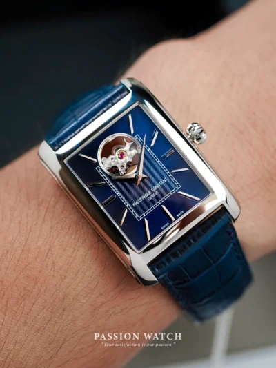 dong ho frederique constant classics carree heart beat fc 311n4c6 6 Đồng Hồ Frederique Constant Classics Carree Heart Beat FC-311N4C6 Size 30.4mm x 33mm ( Tương Đương 38mm tròn )