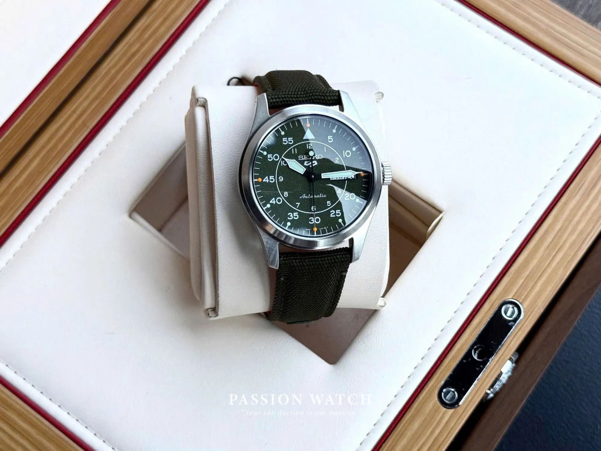 dong-ho-seiko-5-sports-field-srph29k1-8 dong ho seiko 5 sports field srph29k1 8 | Passion Watch